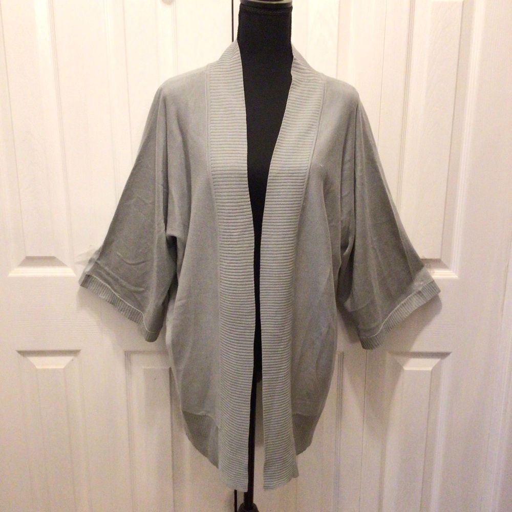 Designers Originals Women’s Plus Gray 3/4 Sleeve Open Front Cardigan Size 2X